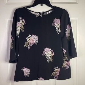 DKNYC floral blouse in black and pink. Has zipper in the back